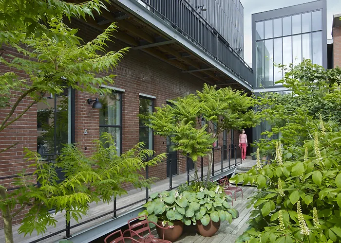 Stout & Co. Amsterdam
